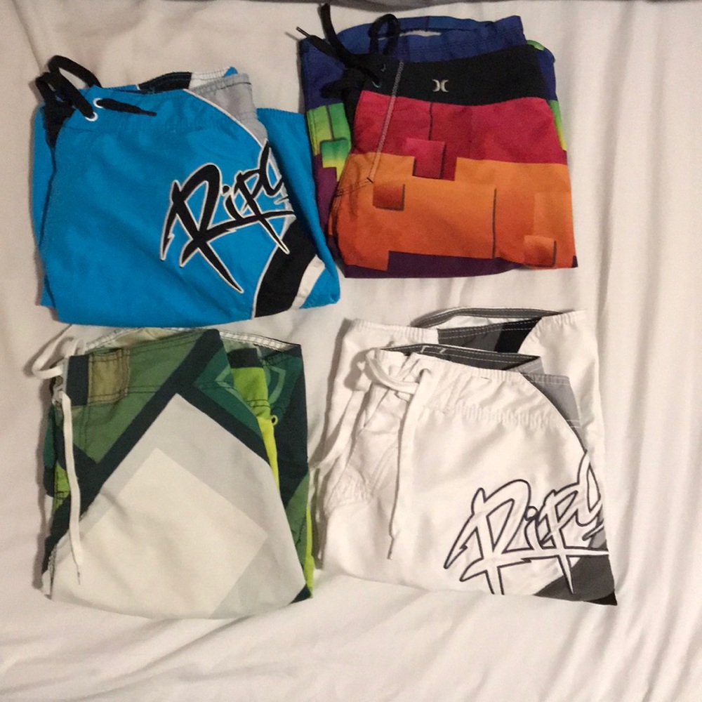 Men’s board shorts
